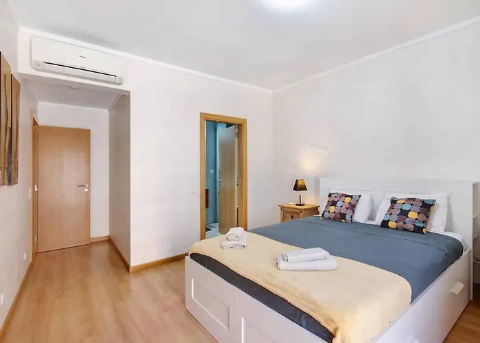 Rossi's - Algarve 奥良